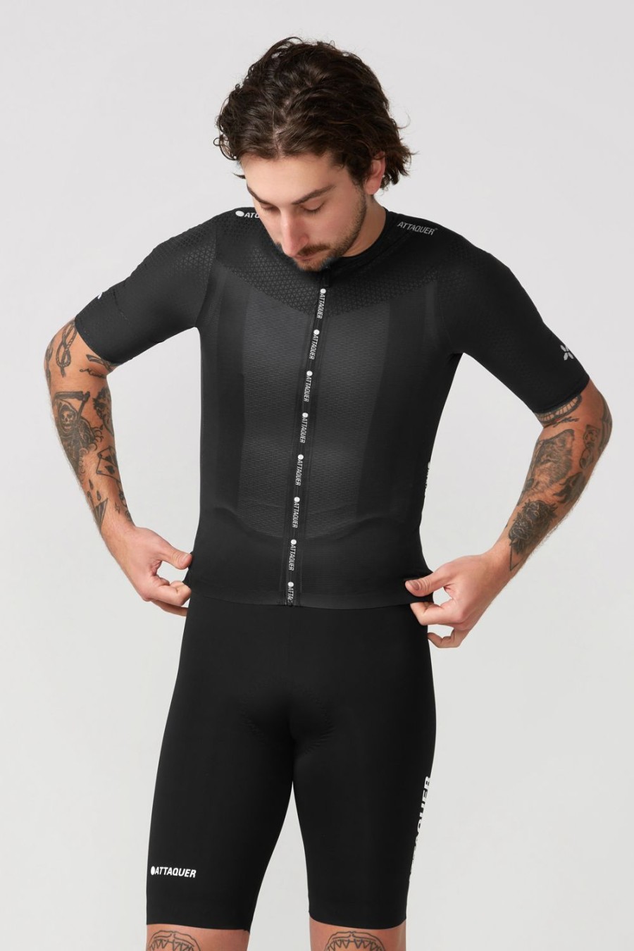 Hommes Attaquer | Maillot Ultra+ Aero Noir